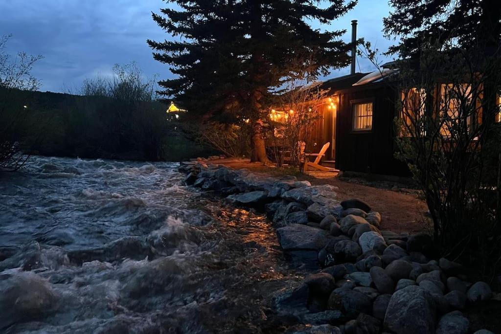 Thorpe On The Water. Creekside Nederland Cabin. Екстериор снимка