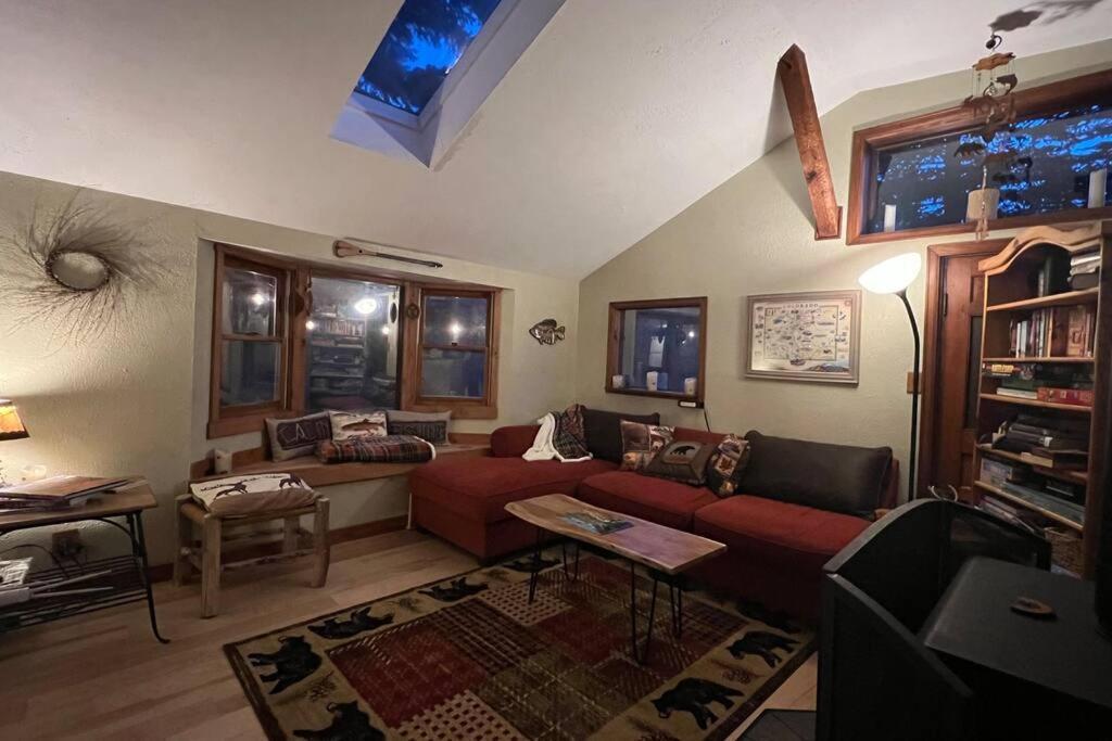 Thorpe On The Water. Creekside Nederland Cabin. Екстериор снимка