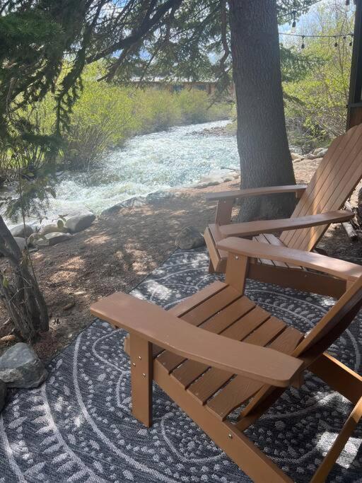 Thorpe On The Water. Creekside Nederland Cabin. Екстериор снимка